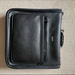 Brooks Brother Garment Bag - Brand New